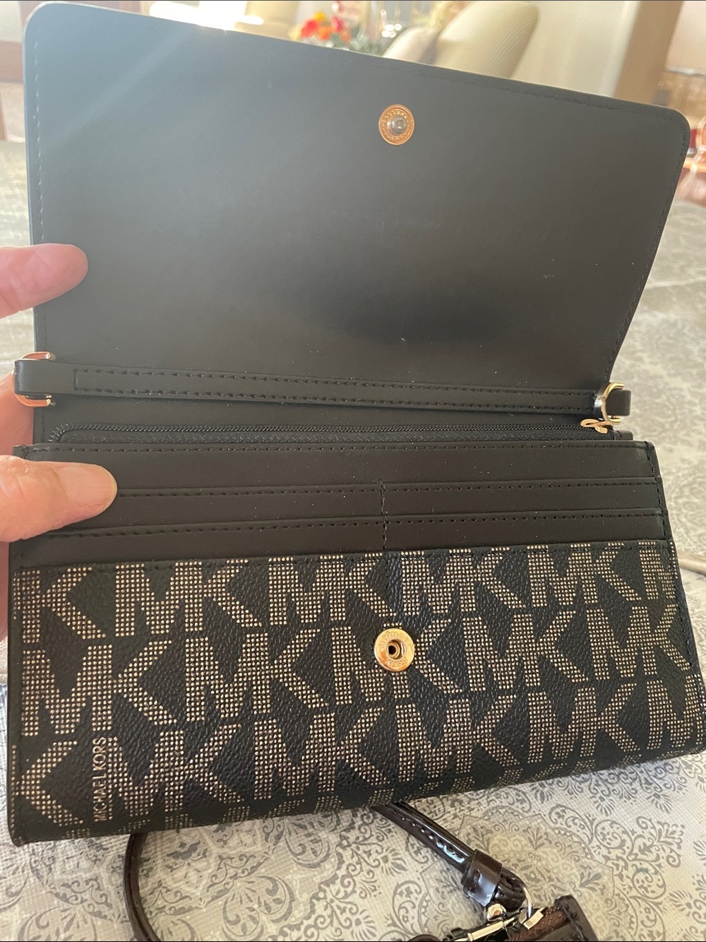 Lot of wallets, 2 used2 new with tags mk coach Steve Madden - Picture 5 of 5